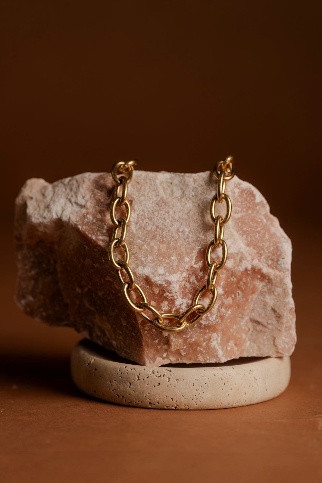 Bold Statement Chain